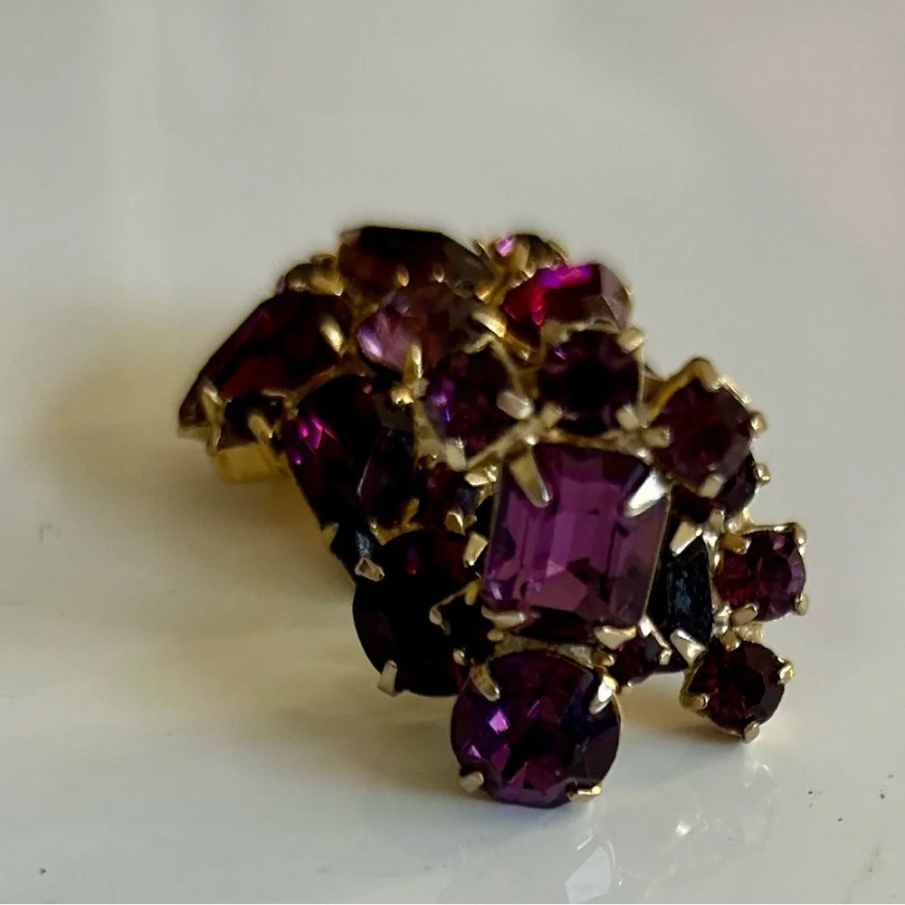 GORGEOUS vintage brooch and earrings set